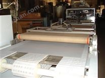 微波紙制品干燥設備|紙板烘干機|蜂窩紙板烘干線